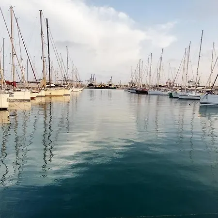 Autentico Velero En Hotel na wodzie *