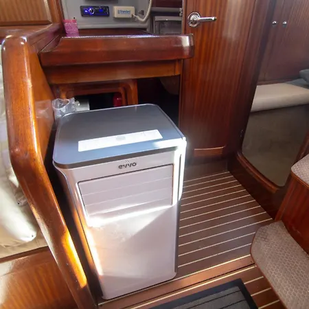 Autentico Velero En Valencia